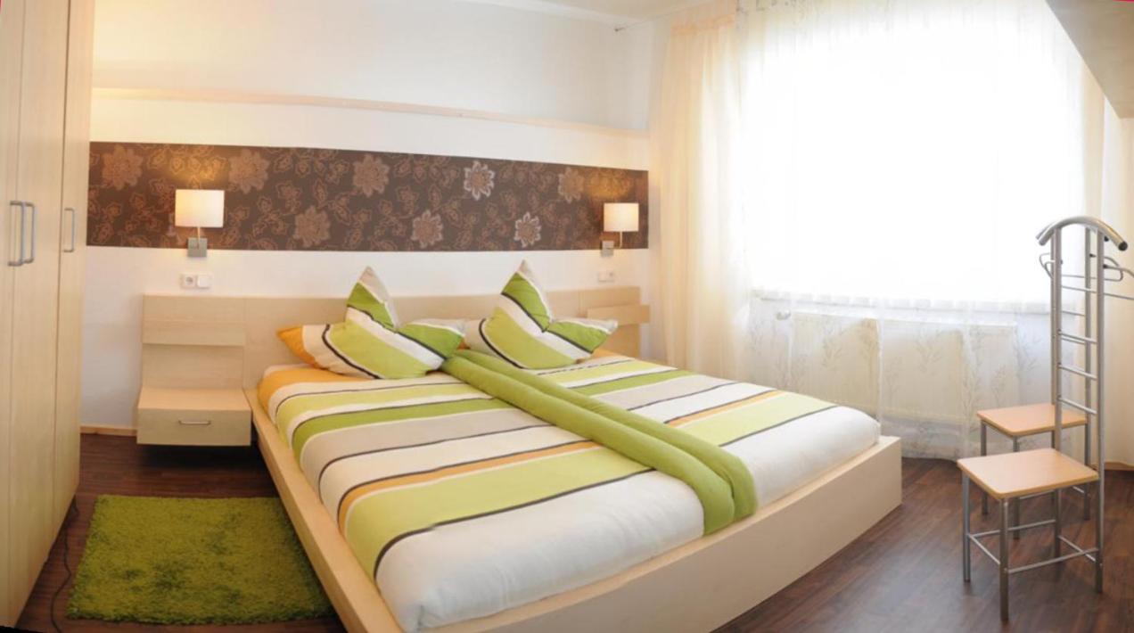 Appartamento Haus Hippelstein Gönnersdorf Esterno foto